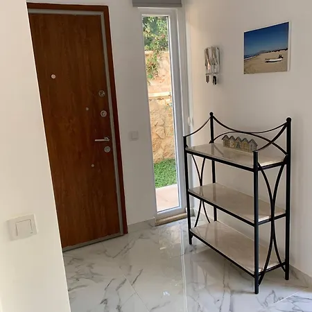 Διαμέρισμα Sylvana Apartment- A Little Piece Of Heaven
