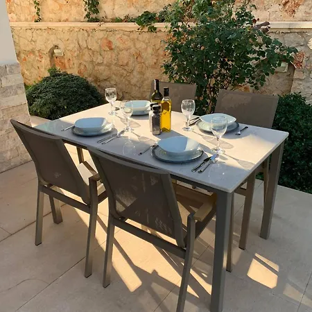 Apartmán Sylvana Apartment- A Little Piece Of Heaven